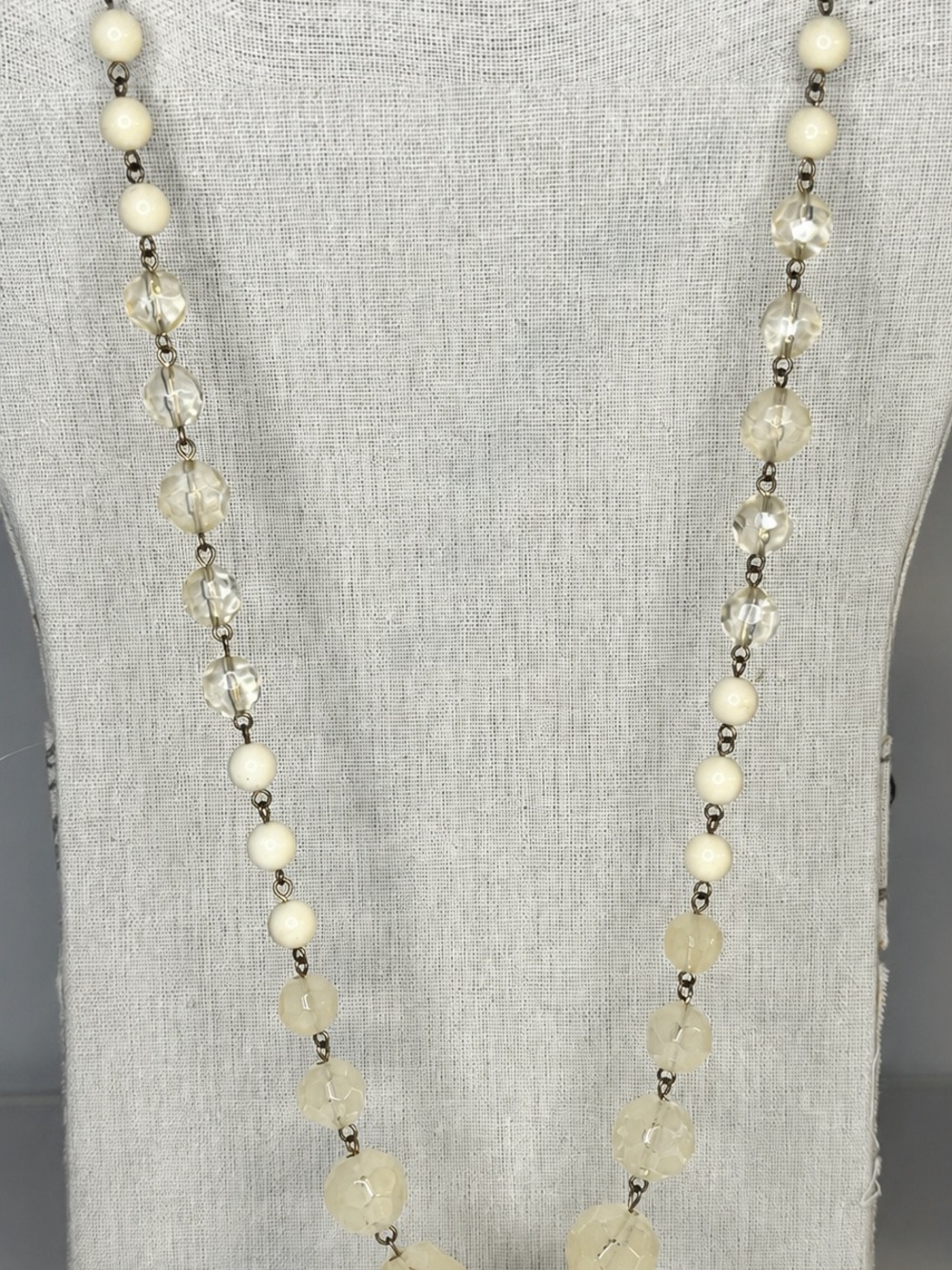 Vintage 30” 1960 MB Cream & Pale Yellow Faceted Glass Bead Necklace Ornate Clasp